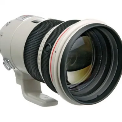 Discount Canon EF 200mm f/2L IS USM Lens