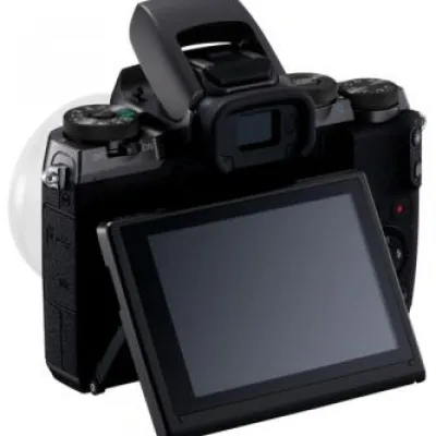 Best Canon EOS M5 Mirrorless Digital Camera (Body Only)