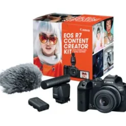 Clearance Canon EOS R7 Mirrorless Camera with 18-45mm Lens Content Creator Kit