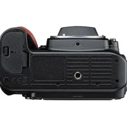 Hot Nikon D90 SLR Digital Camera Kit with 18-105mm VR Lens