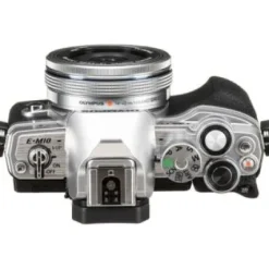 Discount Olympus OM-D E-M10 Mark IV Mirrorless Camera with 14-42mm EZ Lens (Silver)