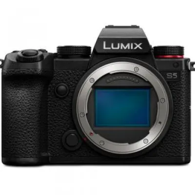 Discount Panasonic LUMIX DC-S5 Mirrorless Digital Camera Body