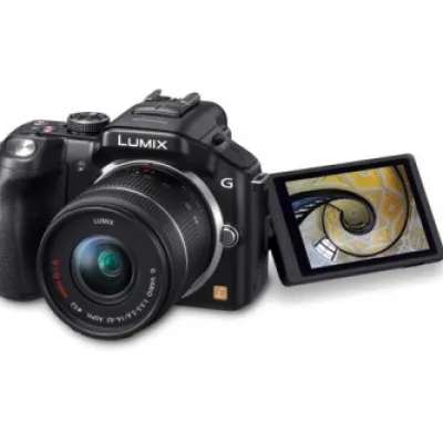 Hot Panasonic Lumix G5 Digital Camera with Lumix G Vario 14-42mm Lens - Black