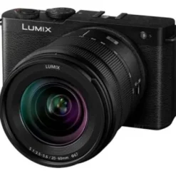 Outlet Panasonic Lumix S9 Mirrorless Camera with S 20-60mm f/3.5-5.6 Lens (Jet Black)