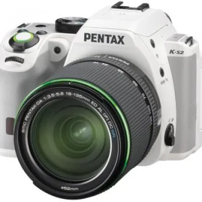 Hot Pentax K-S2 DSLR Camera with 18-135mm Lens (White)
