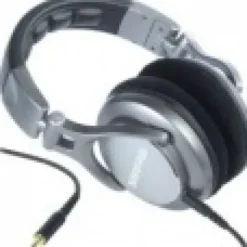 New Shure SRH940 Reference Studio Headphones II (Silver)