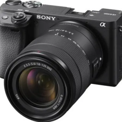 Clearance Sony Alpha a6400 Mirrorless Digital Camera with 18-135mm Lens