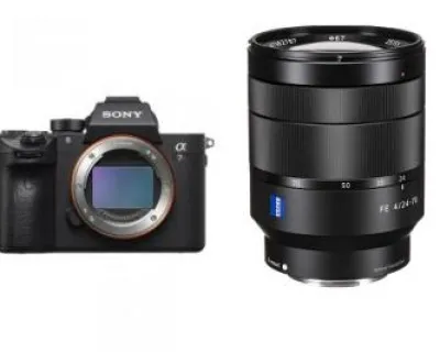 New Sony Alpha a7R III Mirrorless Digital Camera with 24-70mm Lens