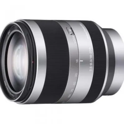 New Sony E 18-200mm f/3.5-6.3 OSS Lens