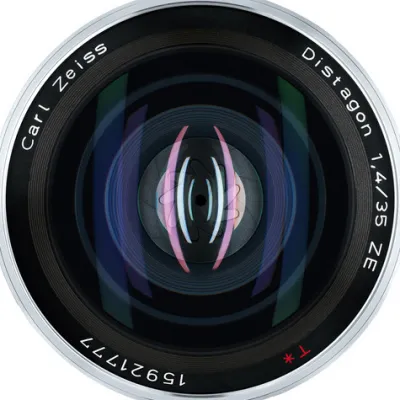 Outlet Zeiss 35mm F/1.4 Distagon T Lens for Canon EF